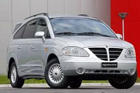 SSANGYONG RODIUS 2.7 Xdi 4WD