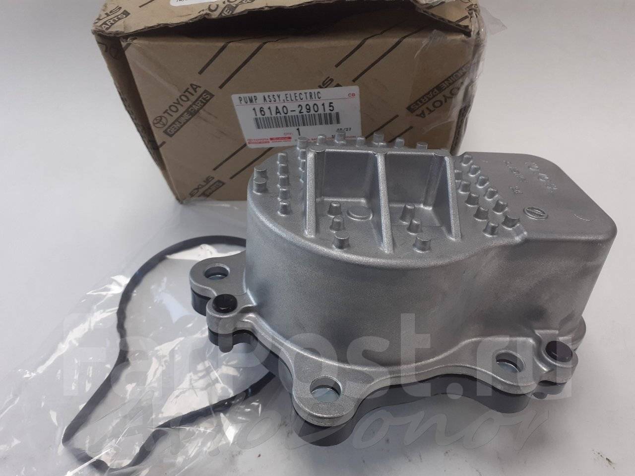 Насос водяний Prius 1.8 Hybrid (161A0-29015) TOYOTA   арт. 161A029015